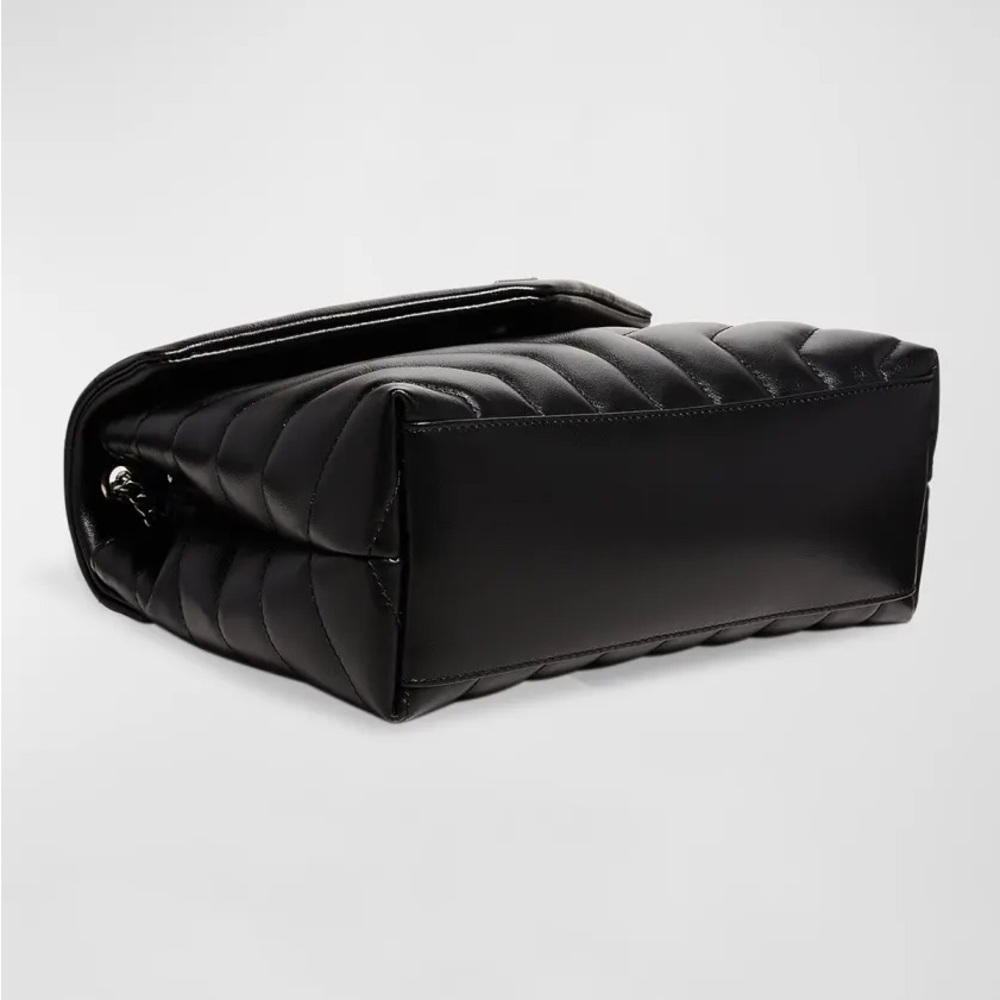 NWT YSL Loulou Small Matelasse Calfskin Flap Bag w/ Metal Straps - Picture 9 of 14